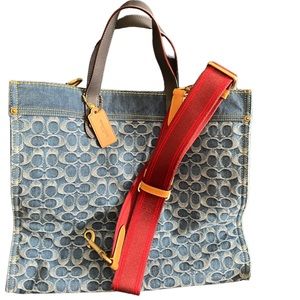 Coach Field Tote